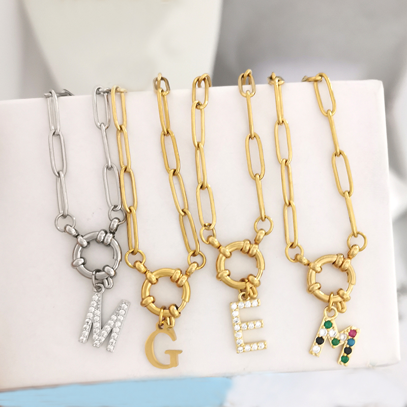 Event Z - Collar con Letras Iniciales de la